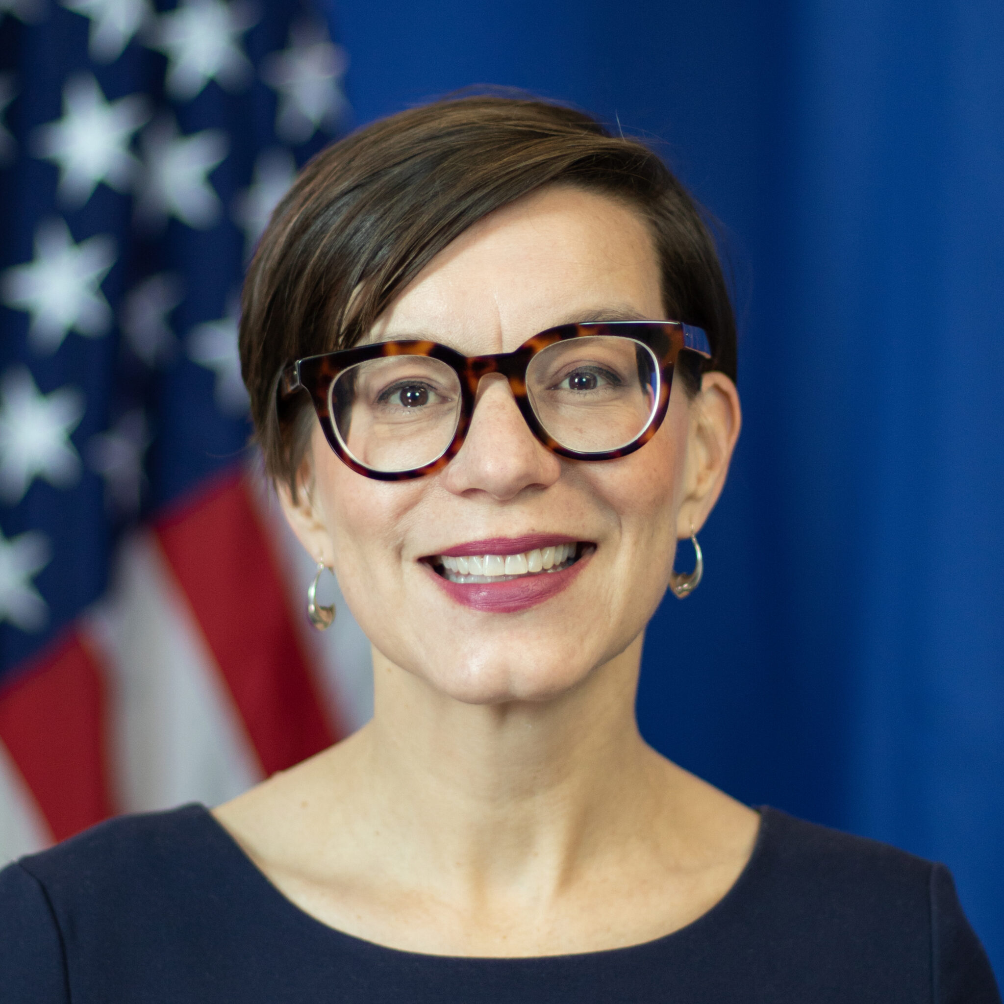 Laura L. Hochla